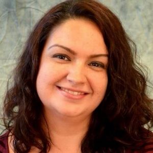 Meet your Posher, Adrianna
